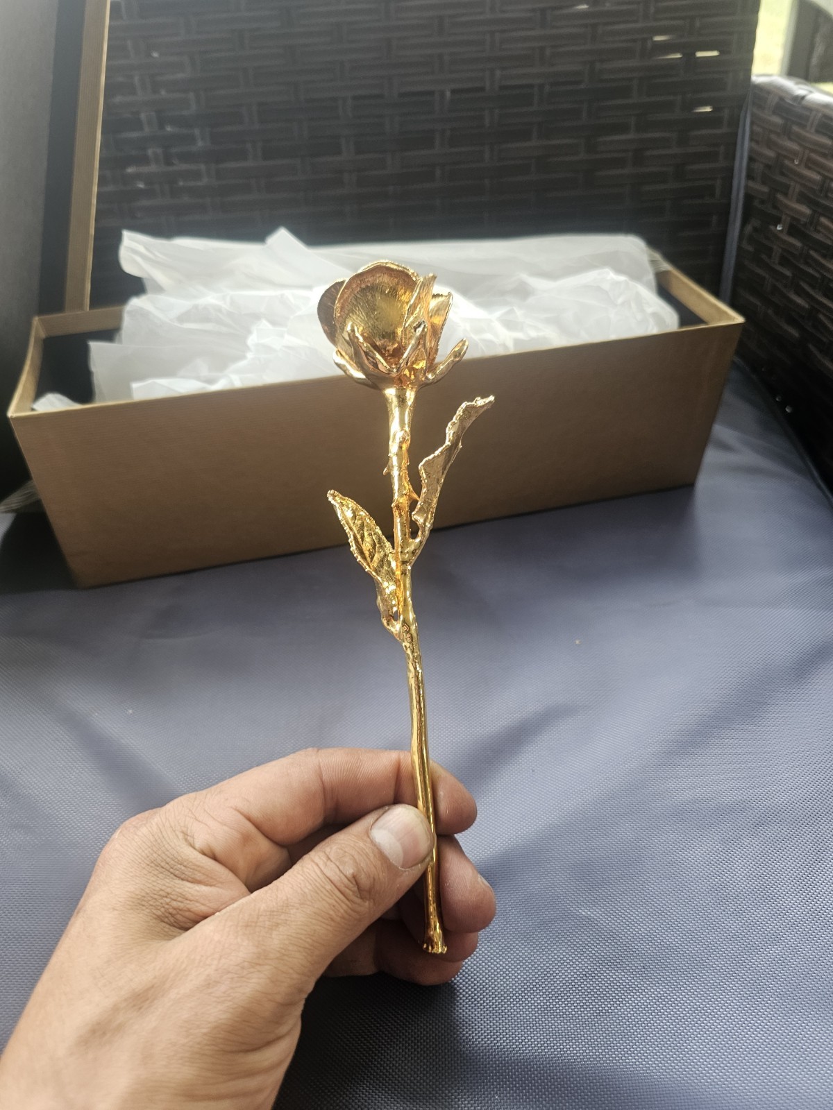 24k Rose Co Rose Cover In 24k Gold Pre Owned Condition