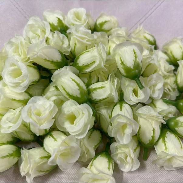 100pcs Rose Head fabric Plastic Artificial Craft Supplies Home Decor Size 1×2″
