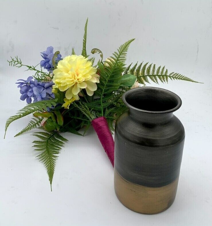 Artificial flower arrangement With metal vase Home Decor size H 17in,W 16 in