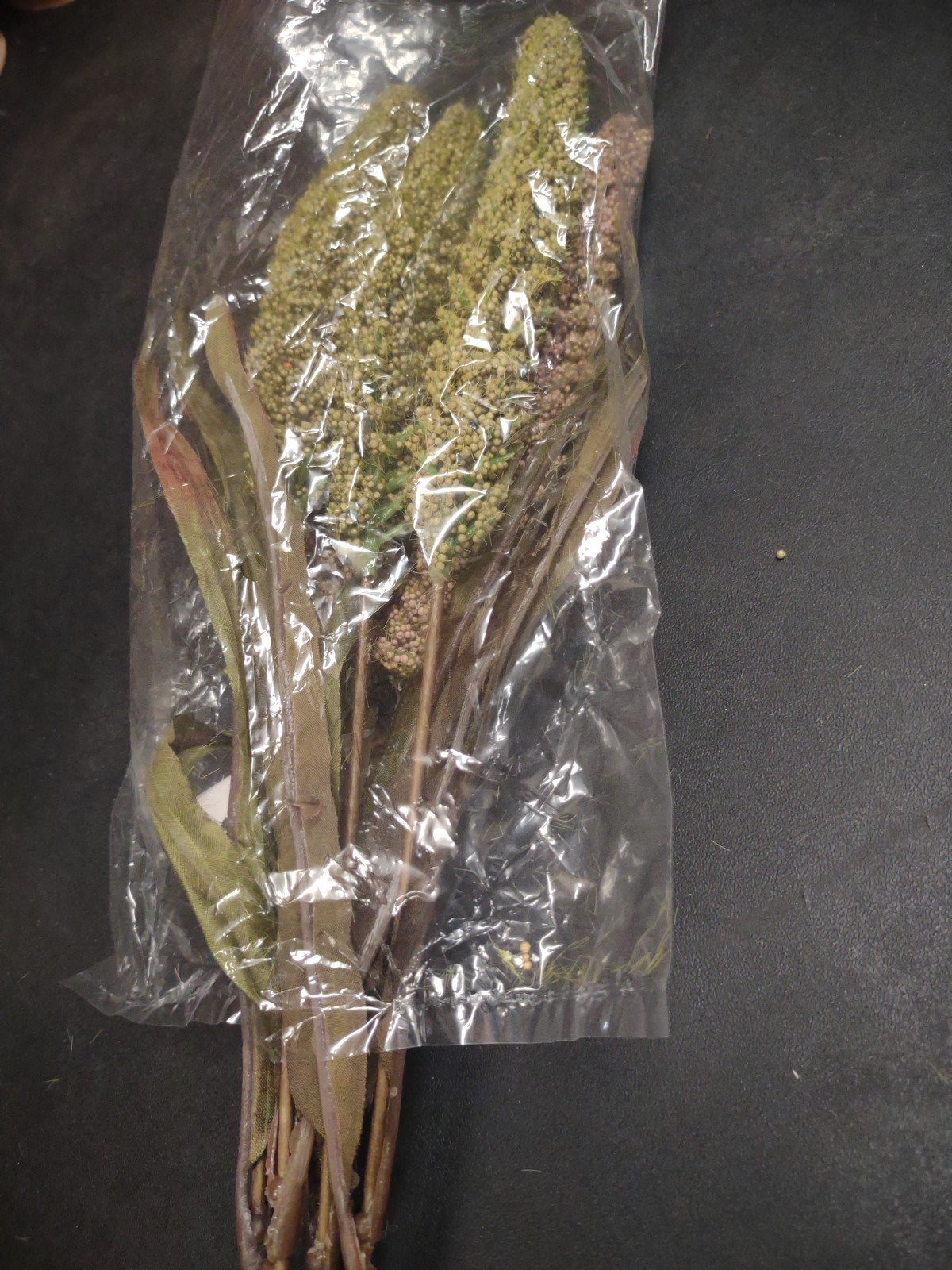 24″ Artificial Millet Seed, 6 Stems, Silk Leaves, 2-Tone Sage Green & Lavender