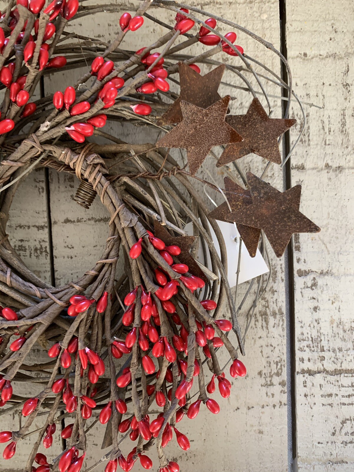 8” Red Pip & Star Twig Wreath – Primitive Farmhouse Americana Country