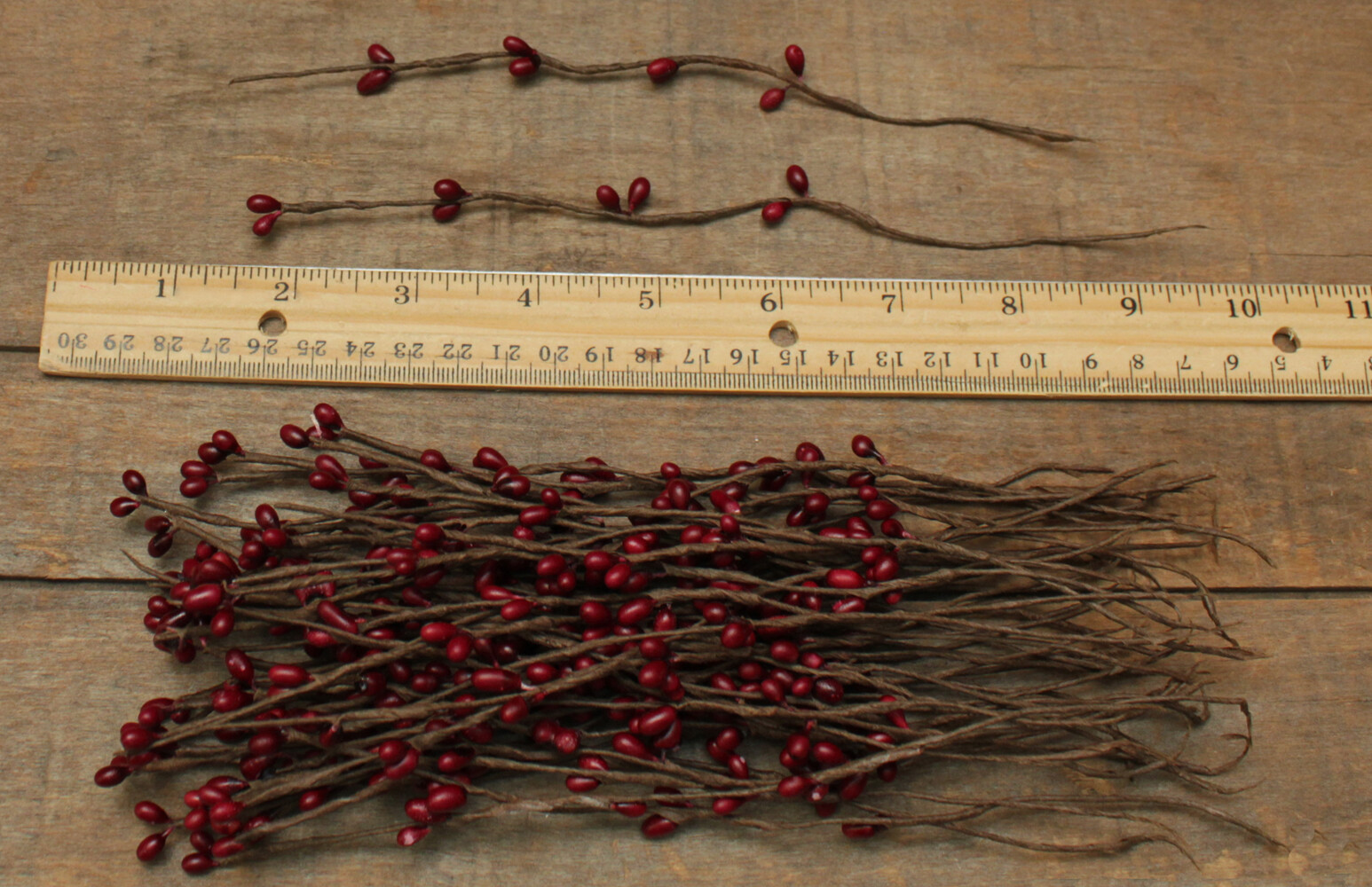 Set of 50 — Primitive 7″ Pip Berry BURGUNDY Branches – Crafting