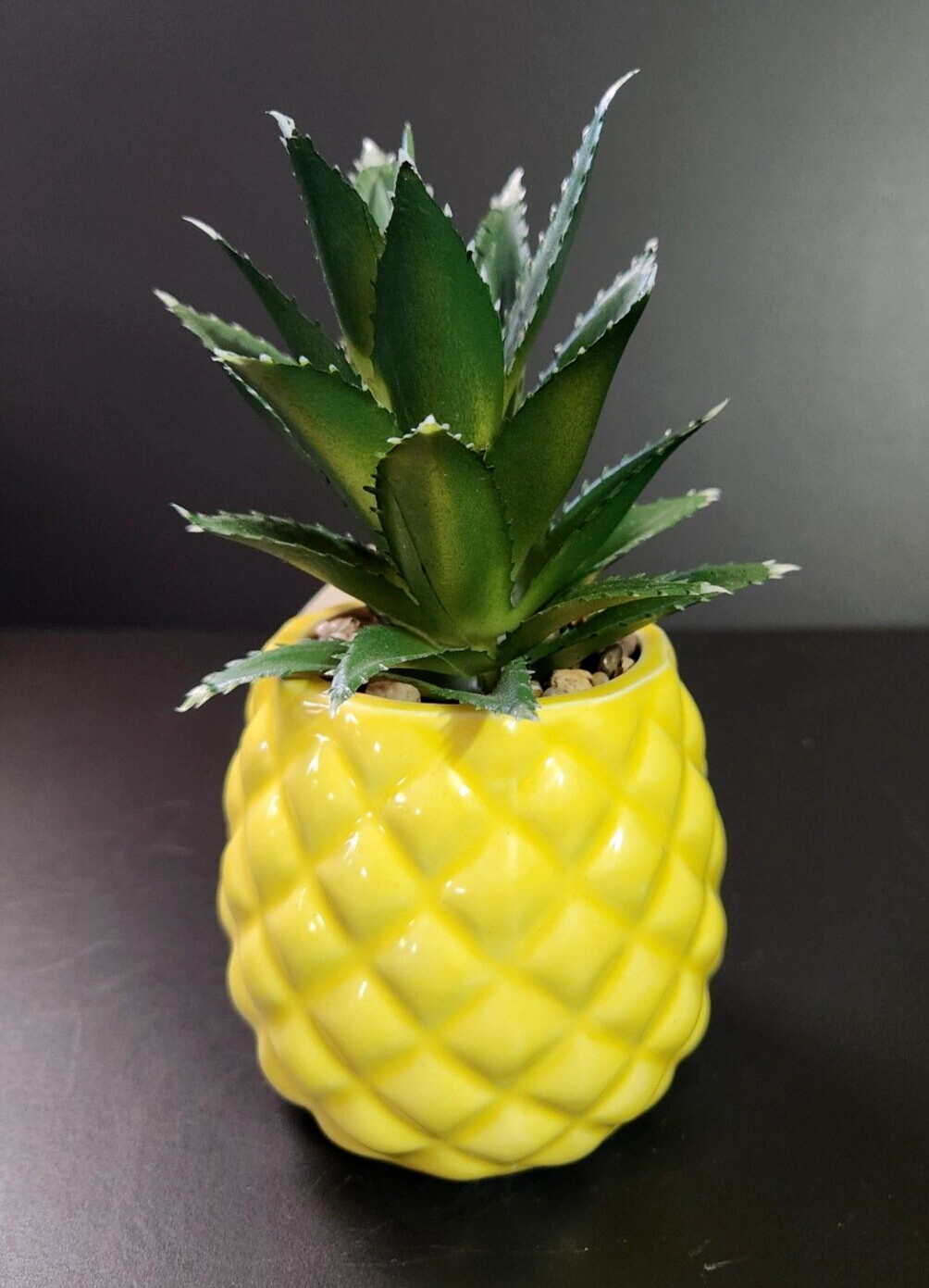 Artificial Potted Yellow Pineapple Fake Plant for Indoor Decoration