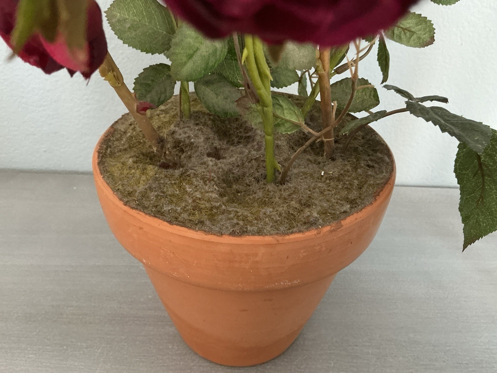 Realistic Artificial Camellia Red Roses Floral Arrangement Terracotta Pot 15’’