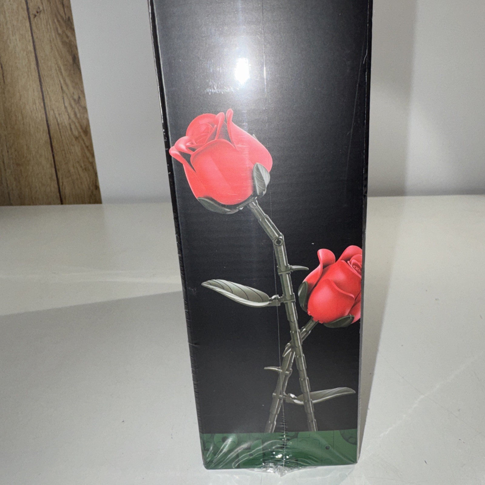 Red Roses Flower Bouquet Building Sets, 670Pcs Artificial Flowers Building Block