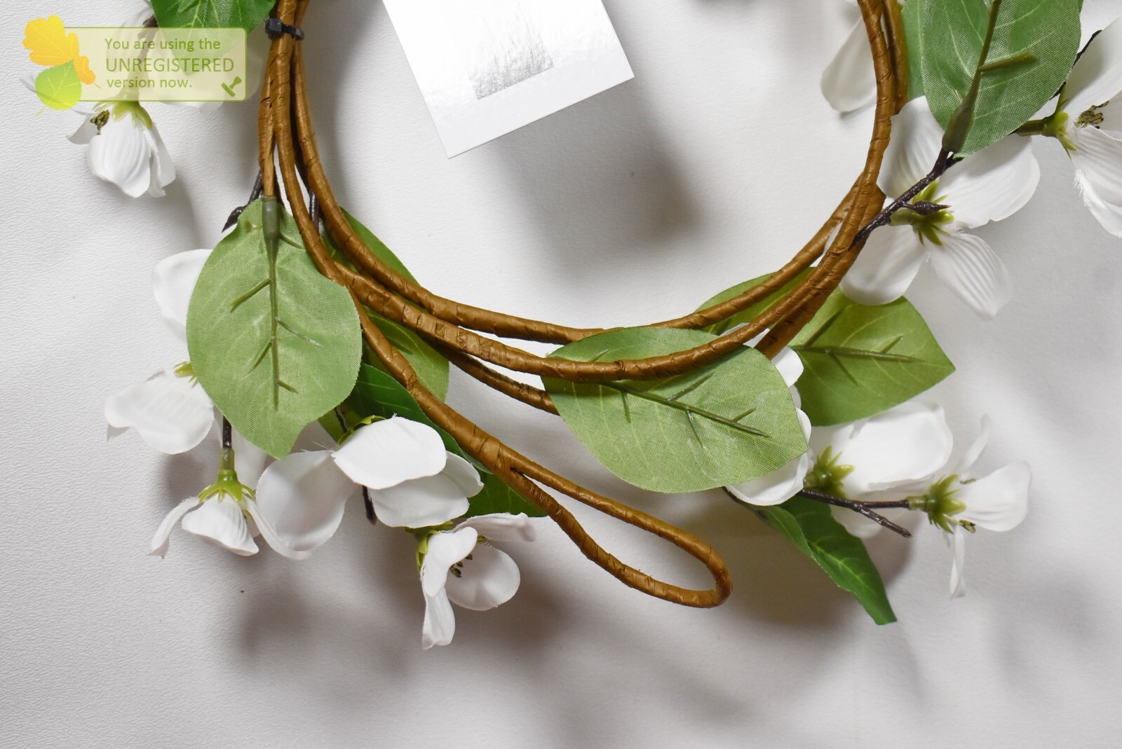 Small Garland Wreath 6″ White Floral Decor