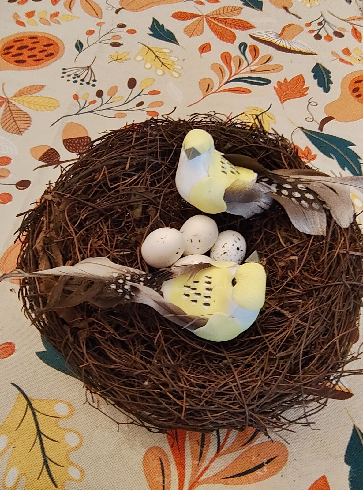 6″ Artificial Faux Bird’s Nest with 2 Artificial Birds & 4 Eggs.