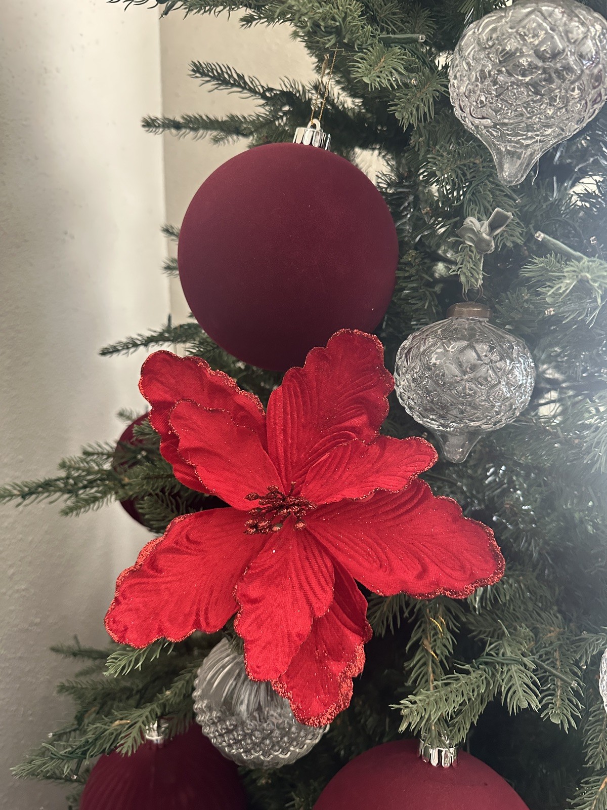 5 Pcs Large Poinsettias Christmas Tree Flower Glitter Silk Flower Picks Red