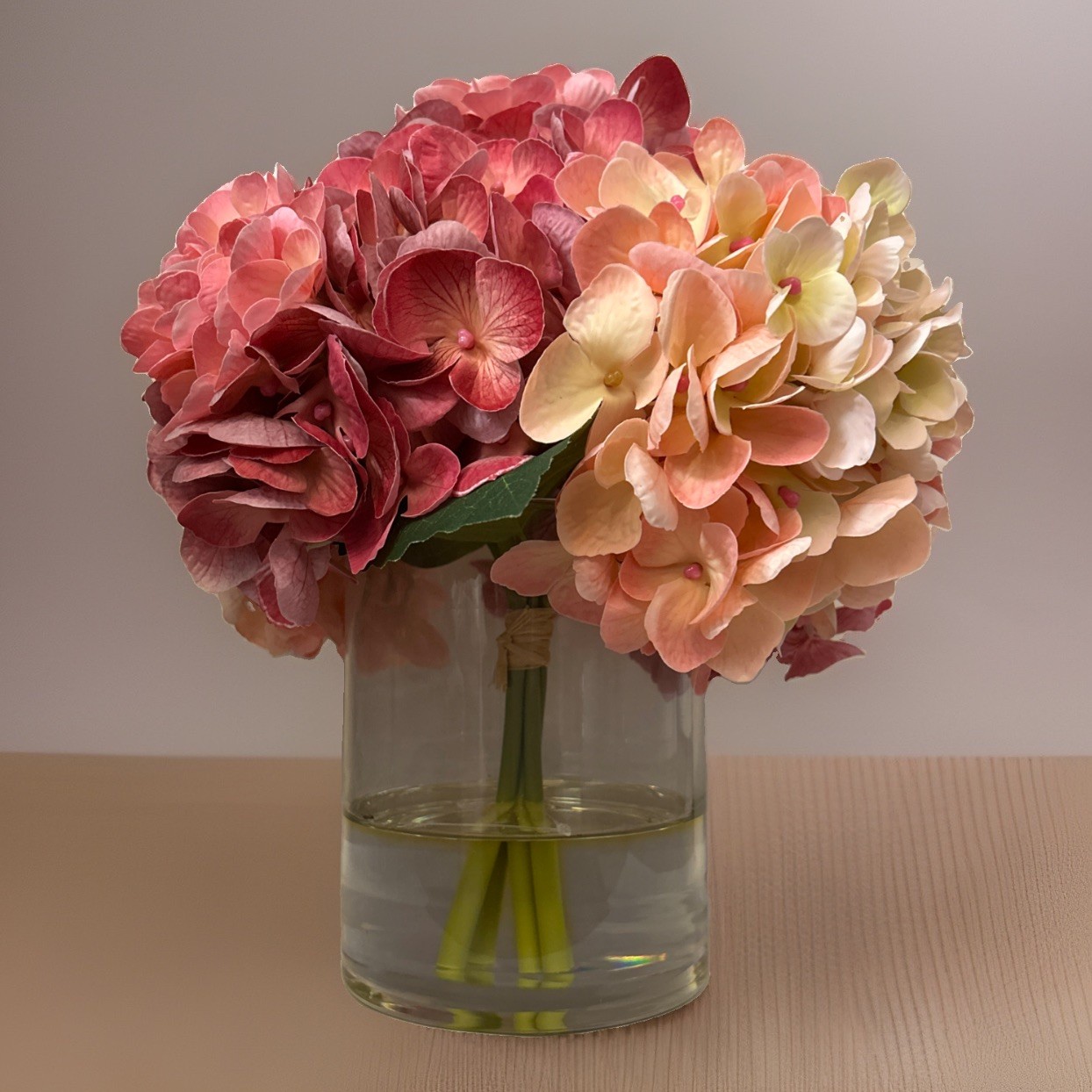 12″ Pink Faux Hydrangea Arrangement Clear Vase OB