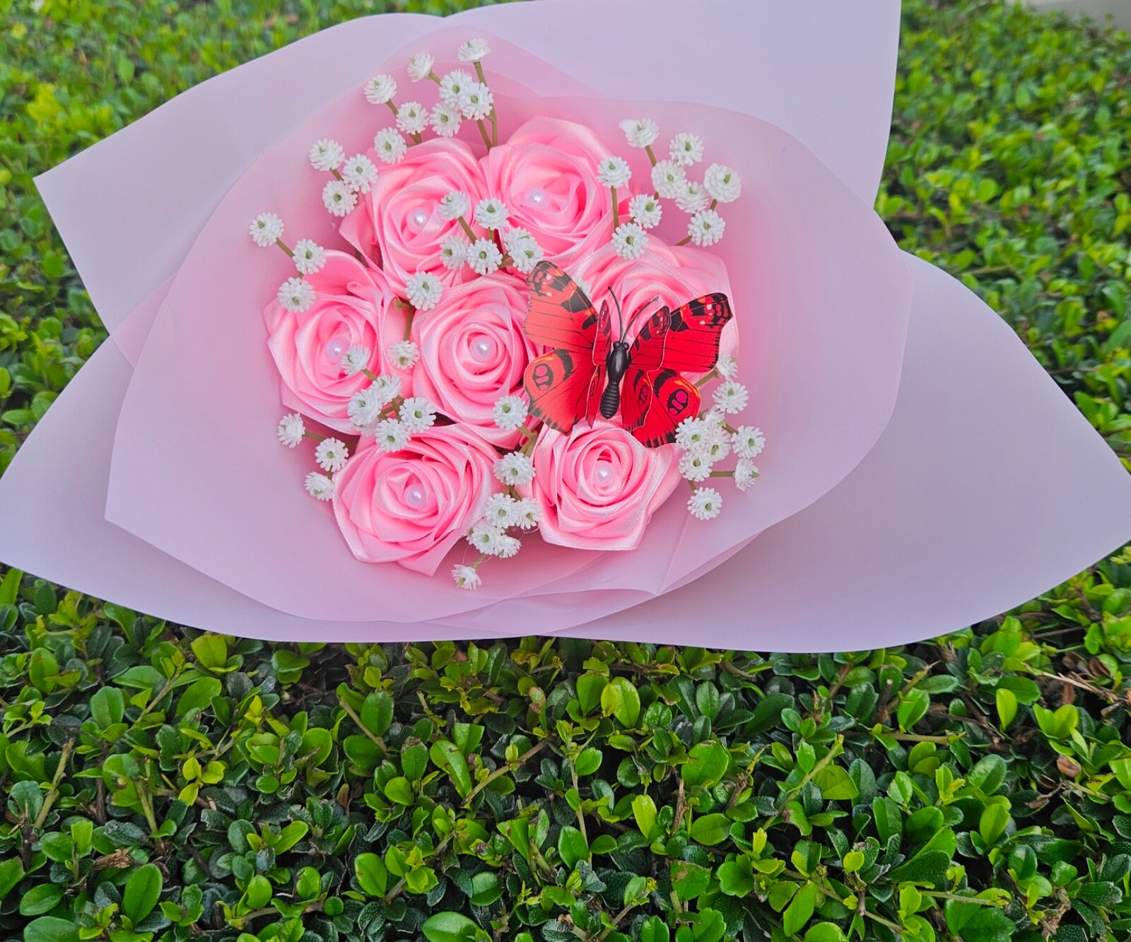 Ramo De Flores Eternas De Satin Hechas A Mano Para Regalar