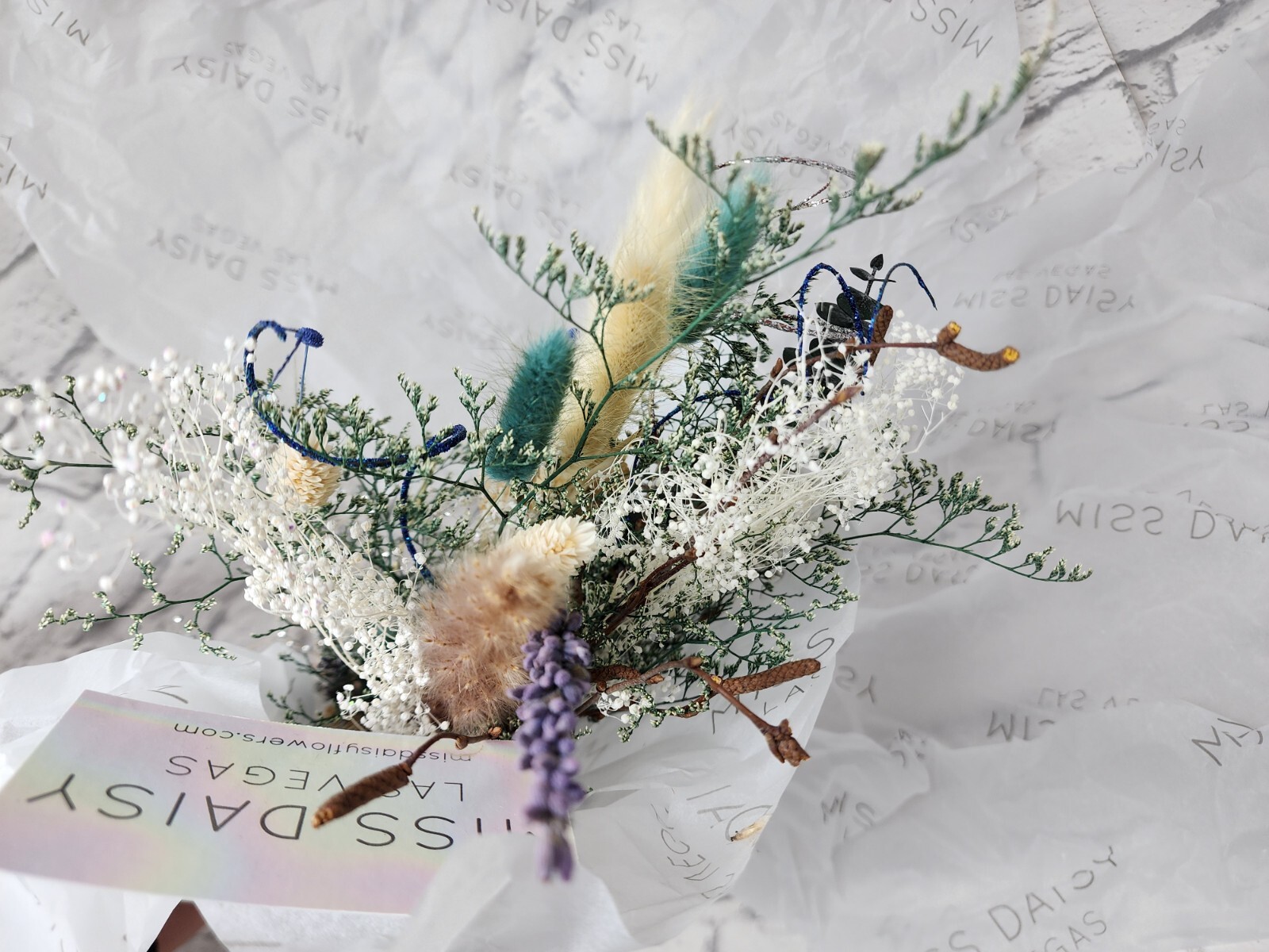 Miss Daisy Large Dried Floral Bouquet, Arrangement 100% All Natural Real Flowers
