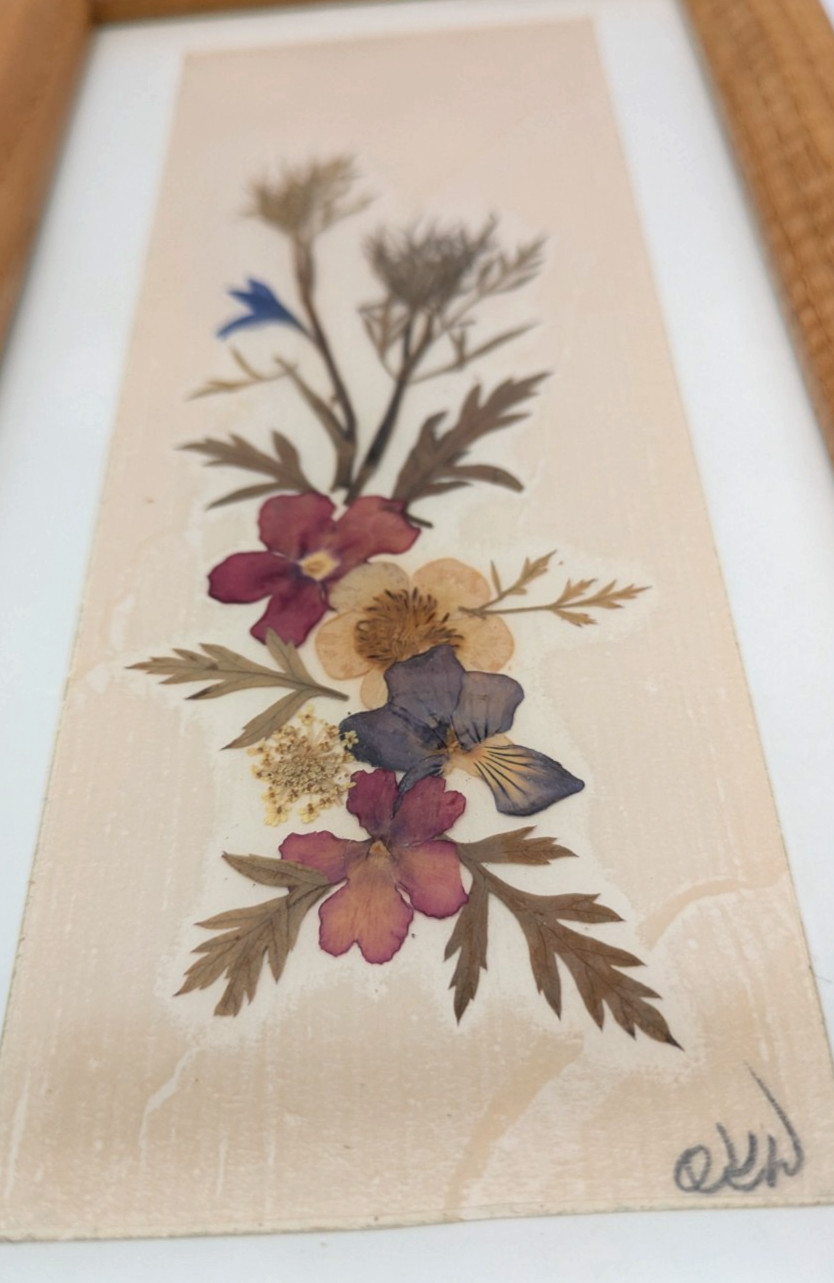 Handcrafted Pressed Flowers Pair in Oak Wood Frame Wall Hanging