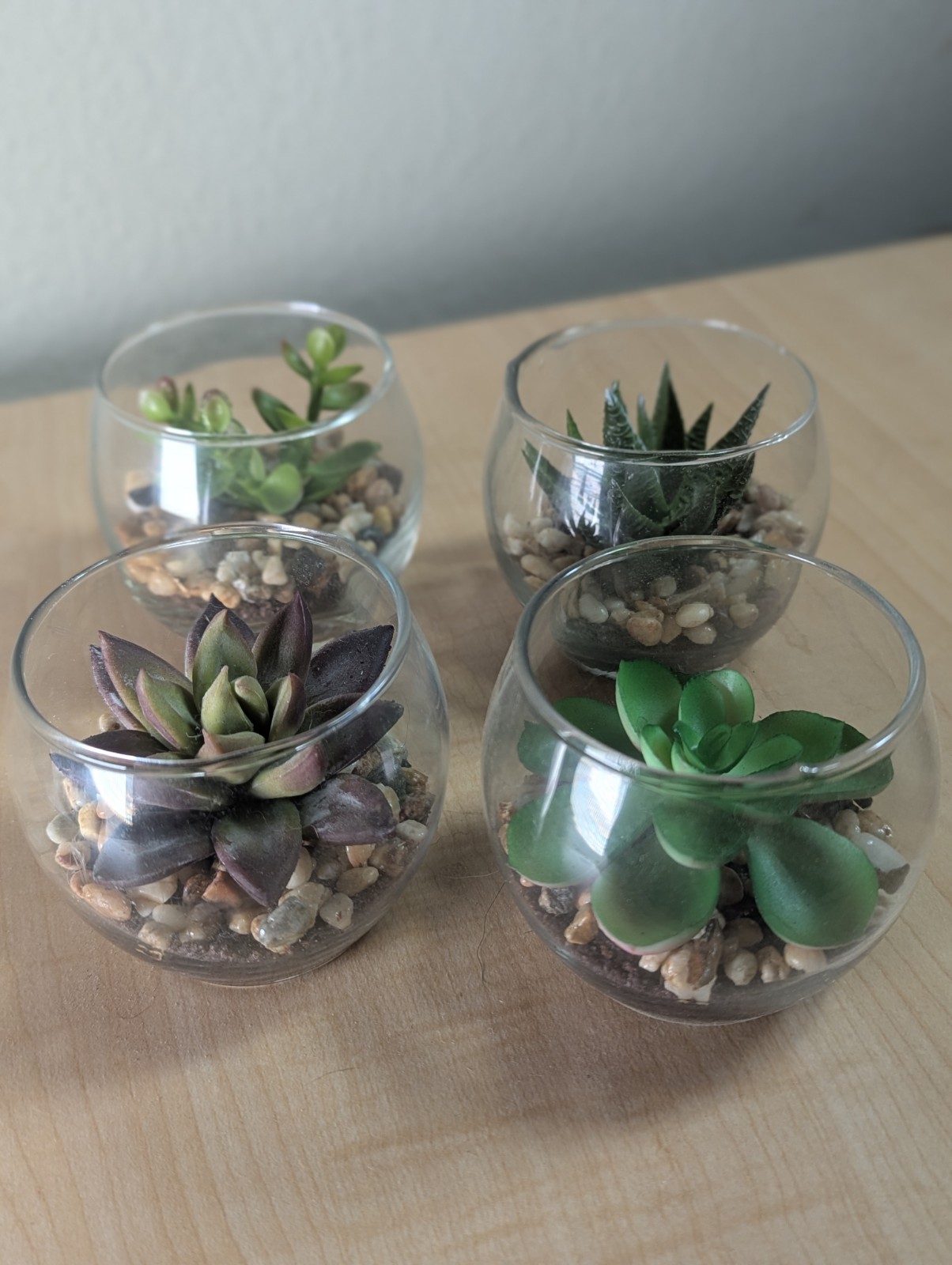 Set Of 4 Glass Bowls With Faux Succulents Pebbles Dirt 3″X3″