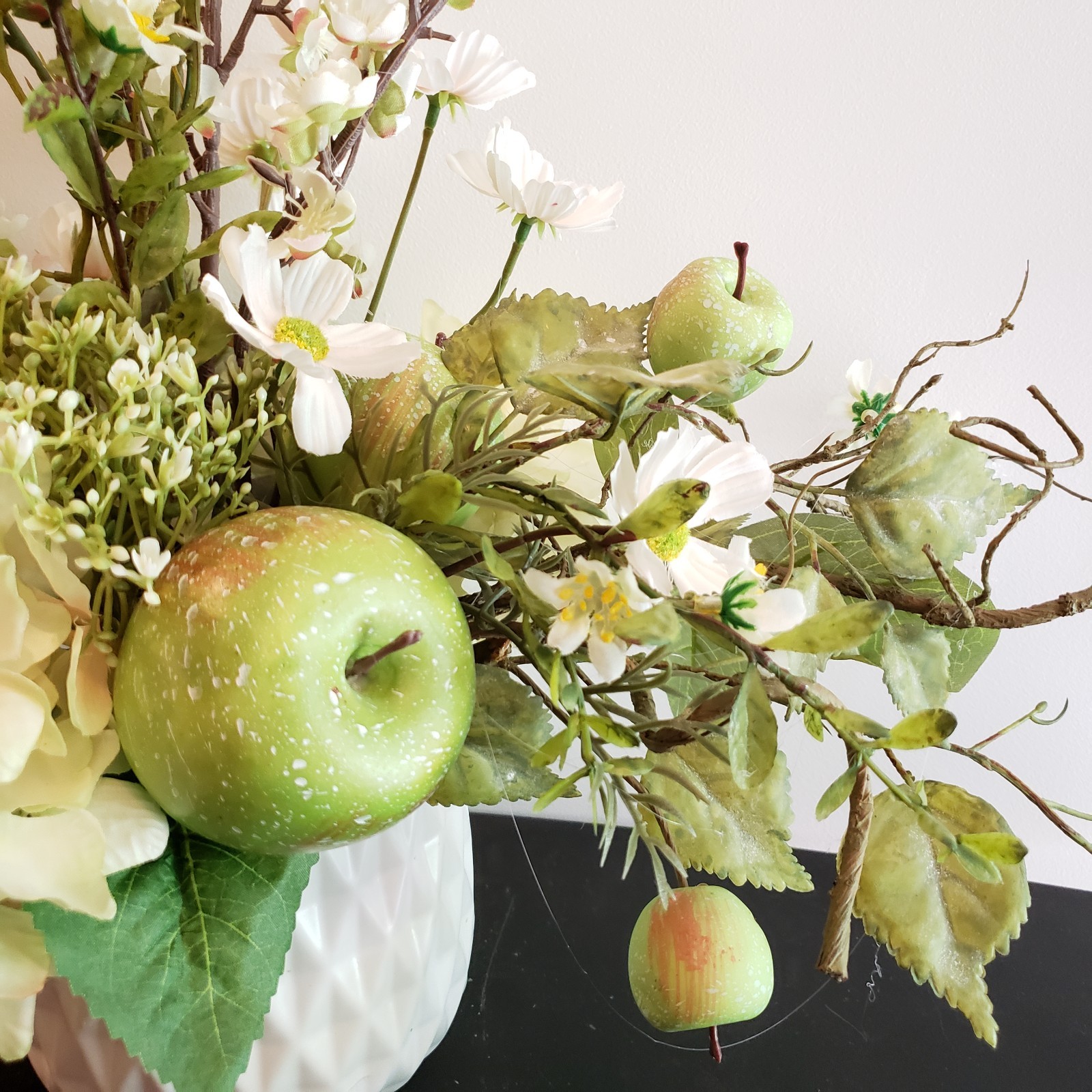 Neutral Apple Blossom Centerpiece, Farmhouse Hydrangea Arrangement, Green Apple