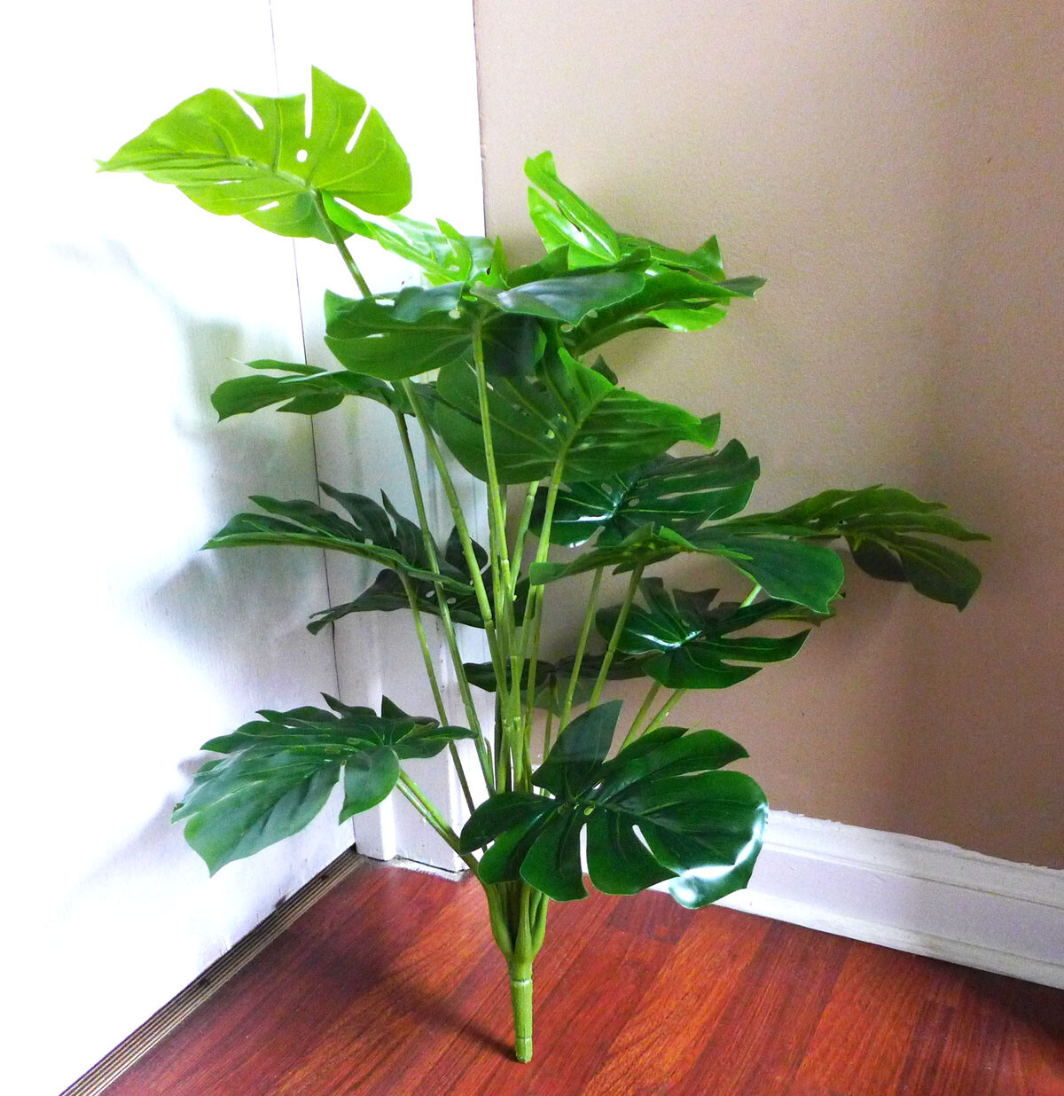 Artificial Monstera Plant 21″ Tall Palm Bush Tree Faux 18 Turtle Big Leaves