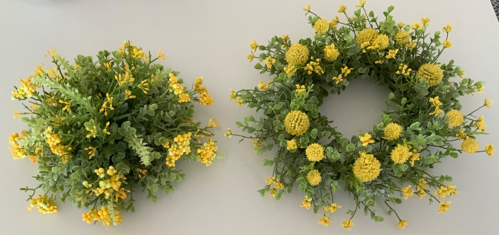 LOT OF 2 YELLOW FLORAL WREATH AND HALF SPHERE, HOME DECOR