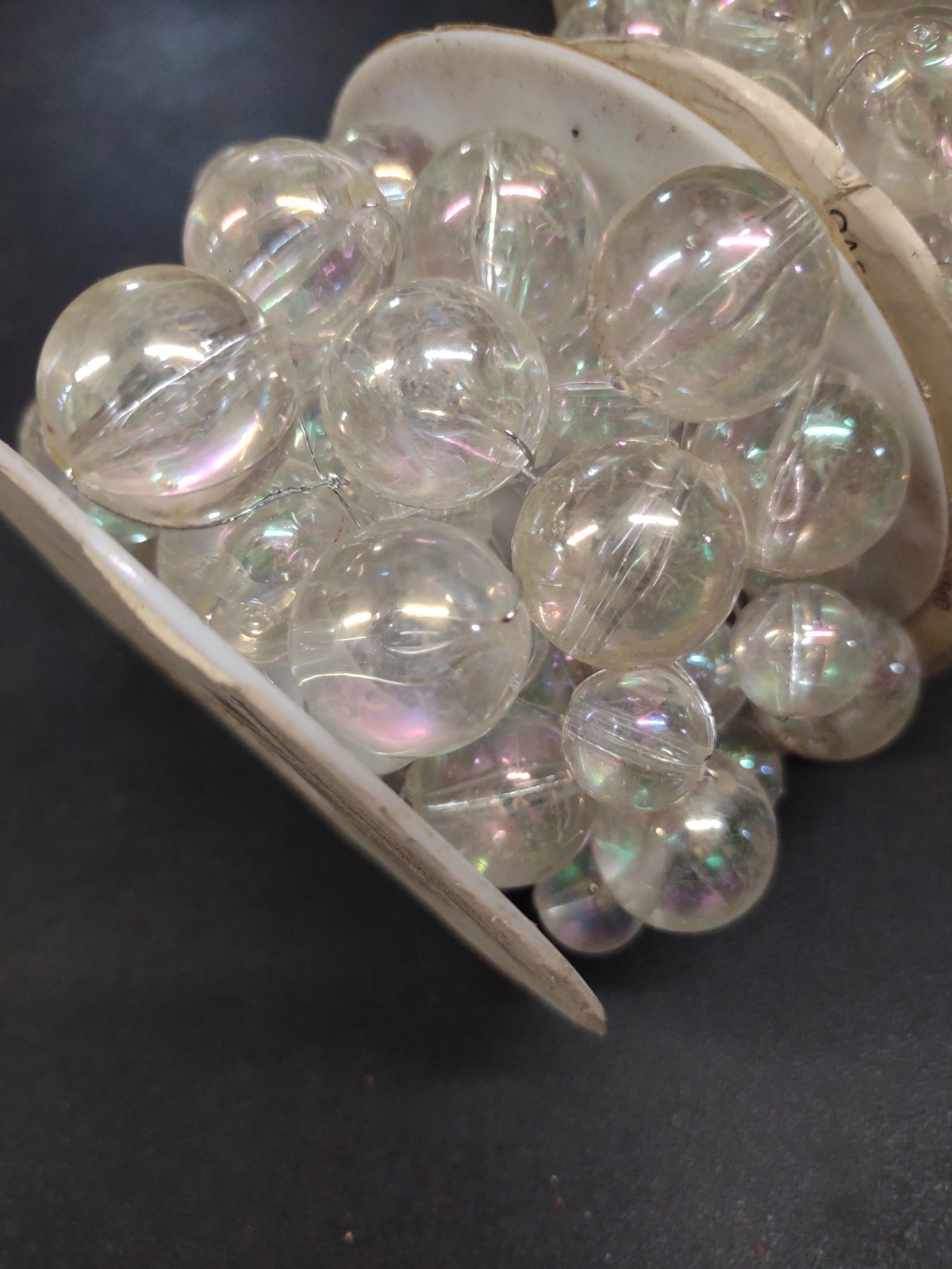 Oasis Brand Mega Beaded Wire, Iridescent, 13 Feet Per Roll, Different Size Beads