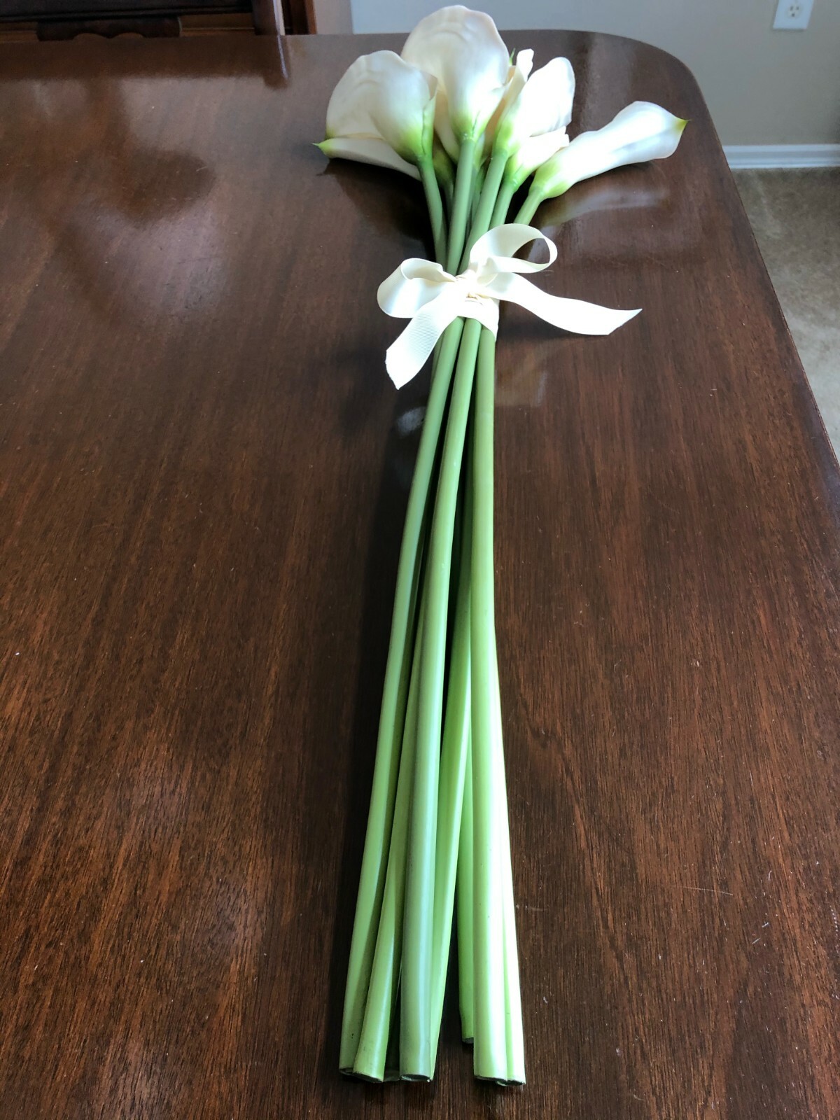 CALLA LILY Bunch of 8-TALL 29-inch Premium Quality Artificial-Creamy Ivory White