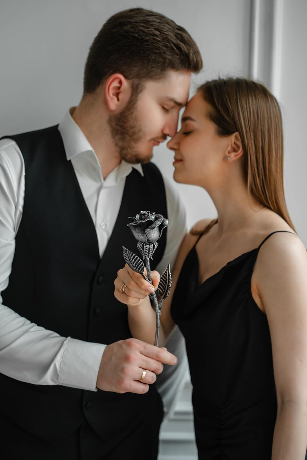 Unique Handcrafted Iron Rose – Symbol of Never-Fading Love for Anniversaries