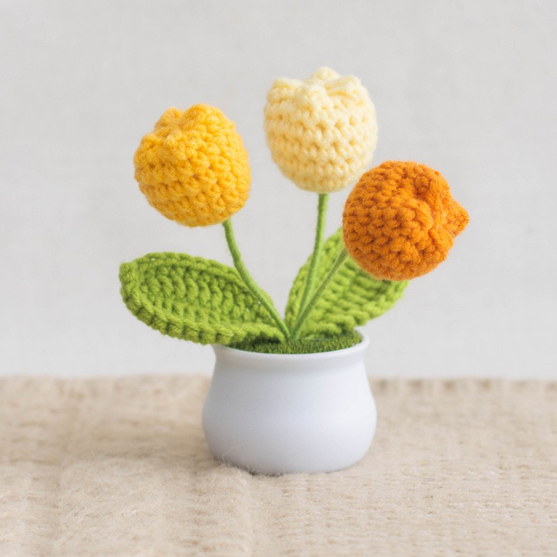 Handmade Crochet Tulip Potted Plant Decor Knitted Flower Ornament