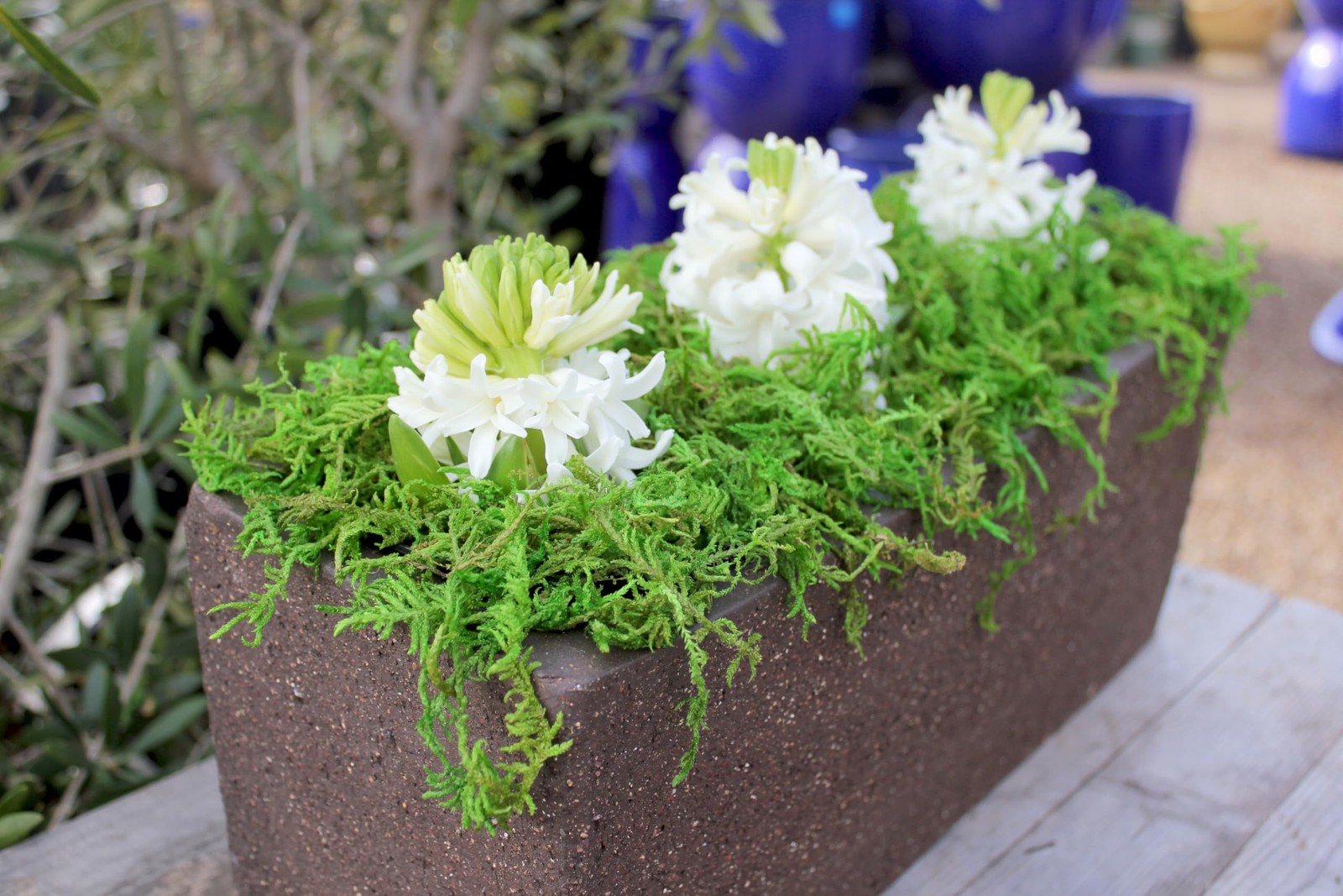 SuperMoss Forest Moss 80.75in3 Fresh Green Artificial Plant for Home Decor