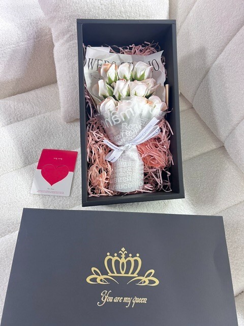 Soap Rose Forever Flower Gift Box, Preserved Flowers, Artificial Flower Bouquet