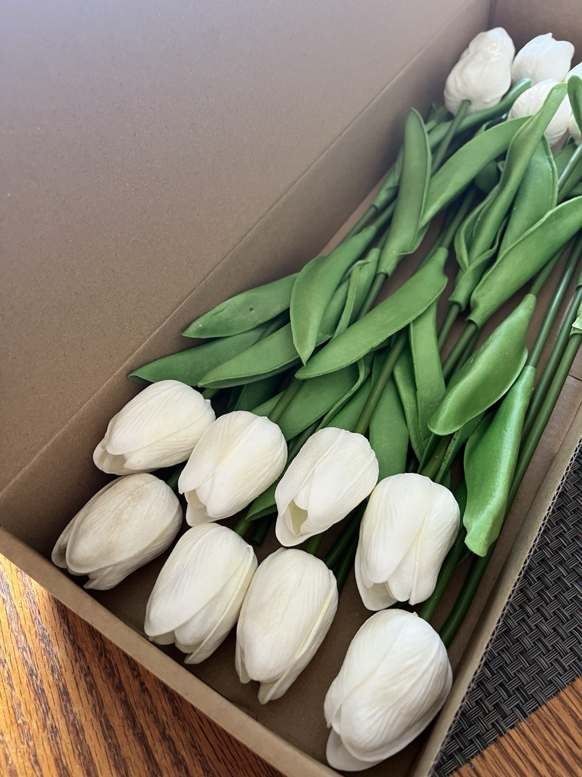 Beautiful White Faux Tulips, 16 Count. Any Occasion. Brand New In Box