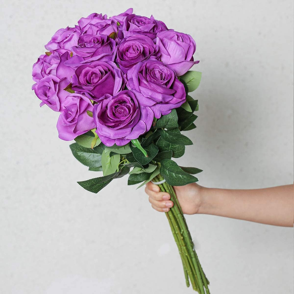 12PCS Artificial Silk Flowers Realistic Roses Bouquet Long Stem for Home Wedding