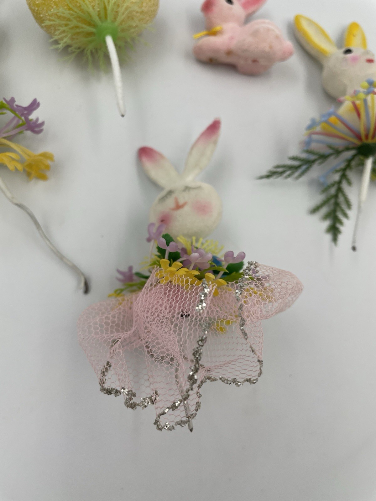 5 VTG Lot Flocked Easter Bunny Rabbit, Egg, Floral Pick Plastic Decoration A20