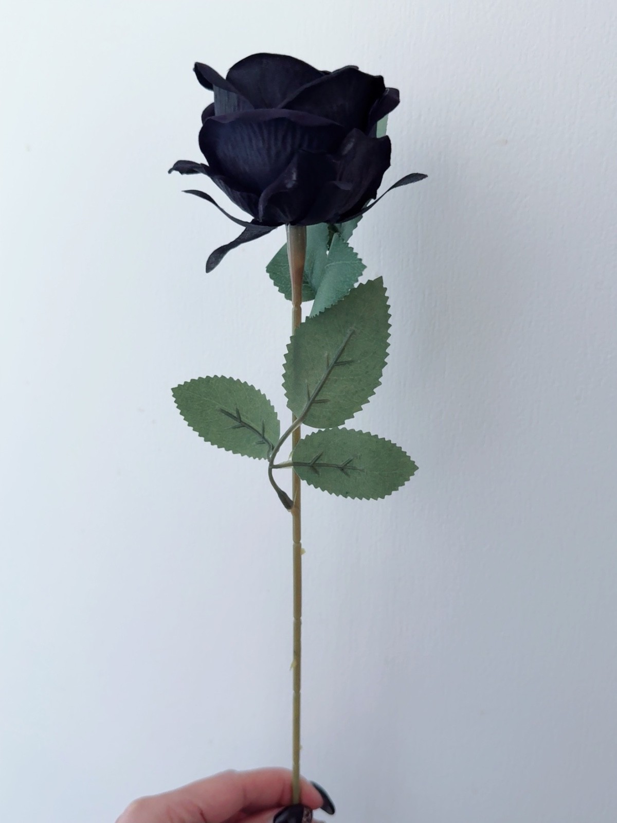 1x Artificial Black Rose Flower Halloween Gothic Accessory DIY Vase Decoration