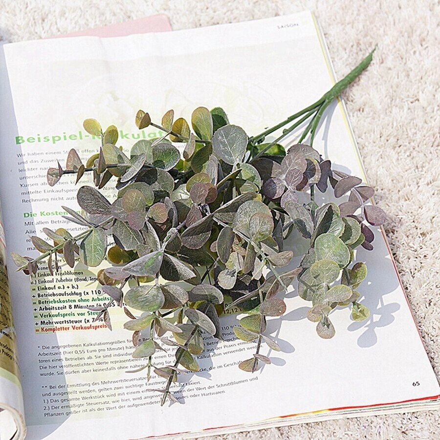 Artificial Plant Leaves Green Eucalyptus Branch for Christmas Wedding Home Decor