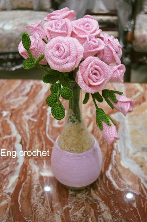 Flowers crochet bouquet decor rose floral handmade pinkish set of 10+the vase