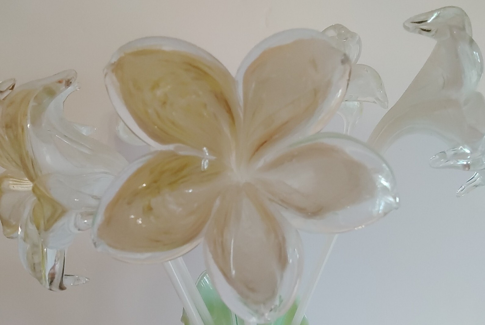 Vintage Royal Gallery YELLOW BROWN WHITE Long Stem Glass Flower *SET 6*