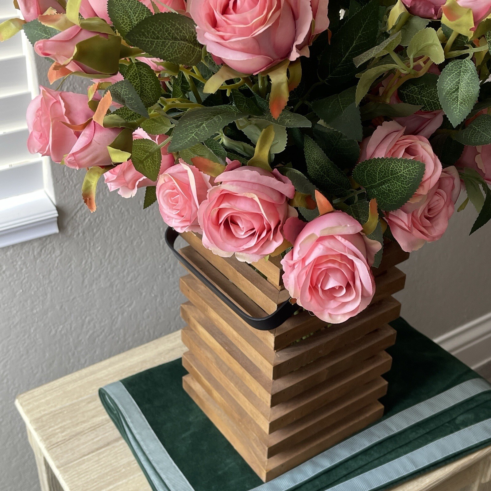 New Natural Wooden Brown Basket + 33 Silk Roses | Basket Flowers