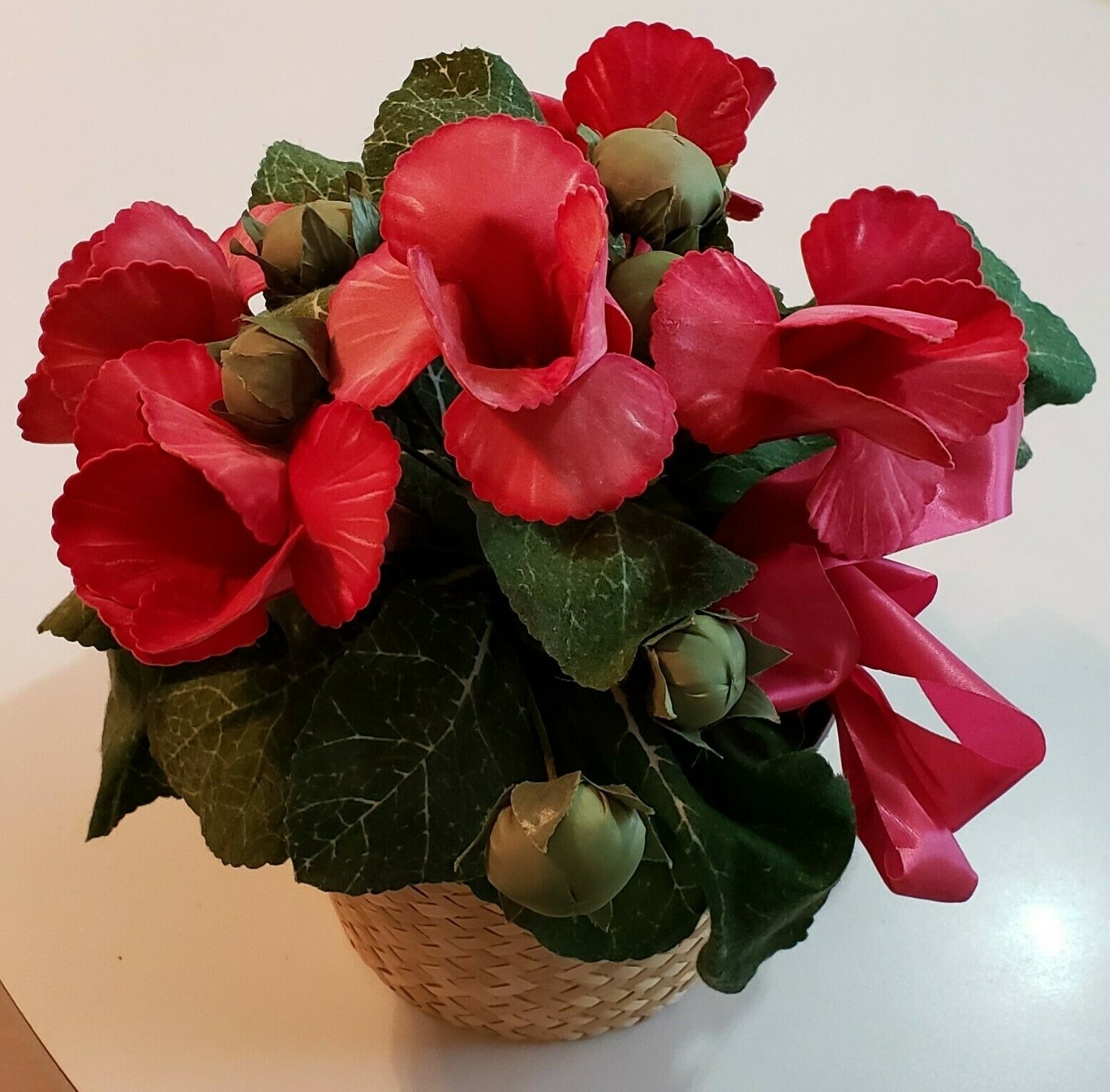 Artificial House Plant in Woven Basket Pink Flower Blooms Floral Decor Unusual
