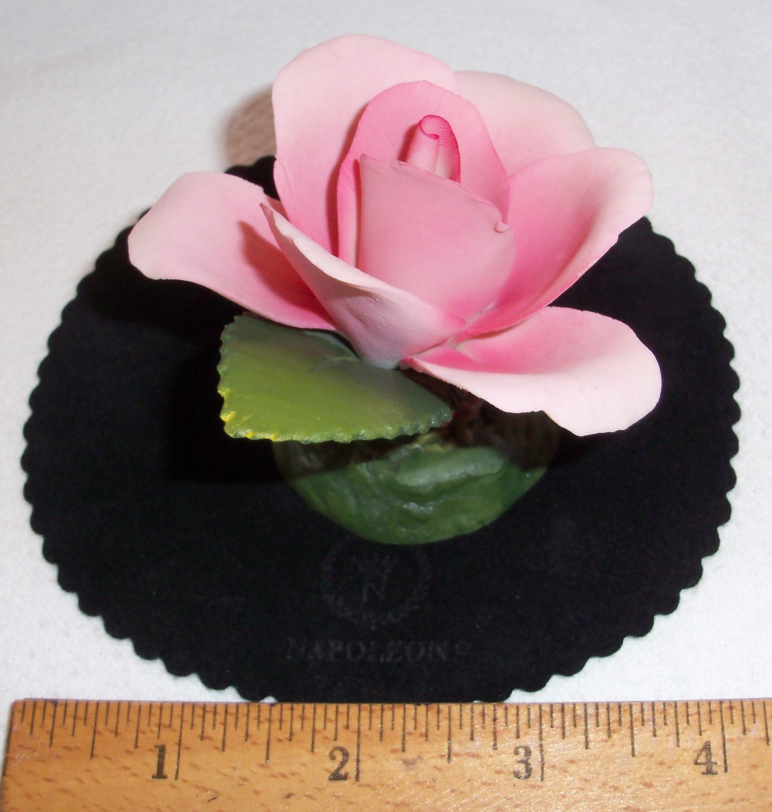 CAPODIMONTE PORCELAIN ROSE BY NAPOLEON OF ITALY – CLASSIC LADIES GIFT