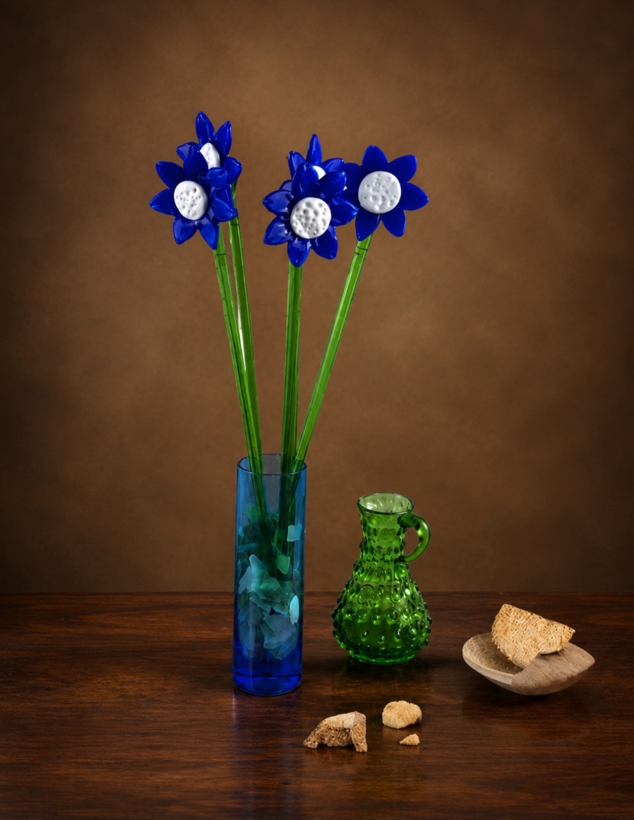 GORGEOUS DESIGNS, Hand Blown Artificial Flowers Bouquet with Glass Vase, 20″ H,