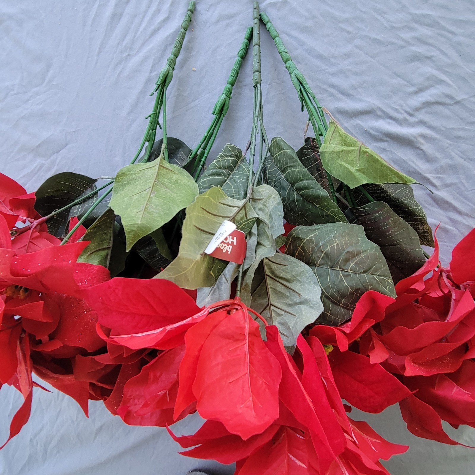 Poinsettias Artificial Christmas Flowers Artificial Decorations – 4 Bunches