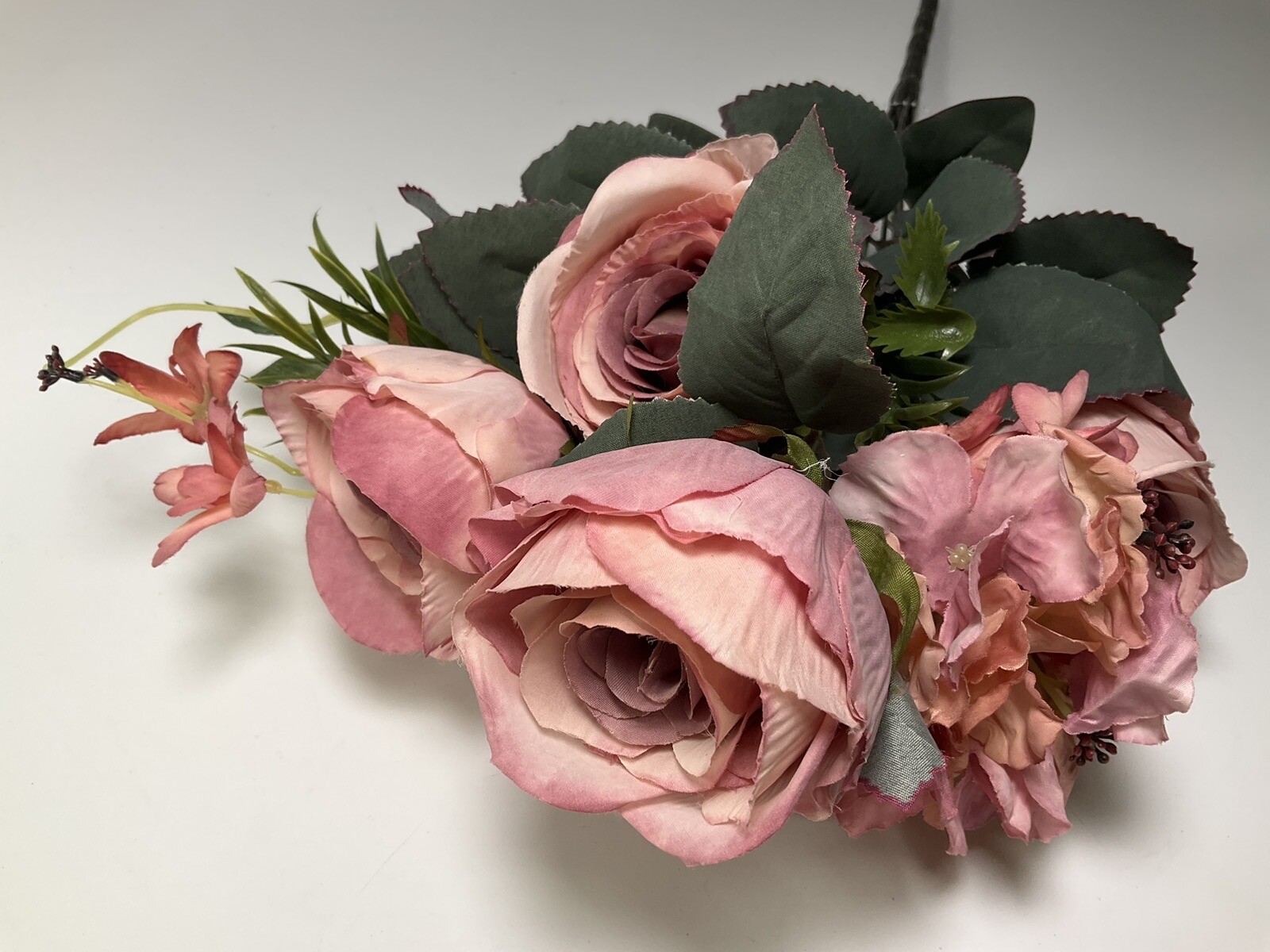 Big Artificial Peony Flowers Bouquet for Decoration Classic Silk Fake Light Pink