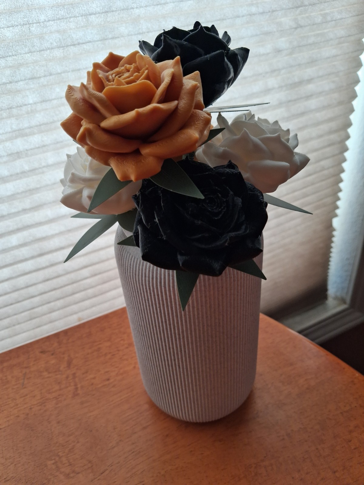 3d Printed Rose/Succulent Bouquet with Vase (More colors to choose from!)