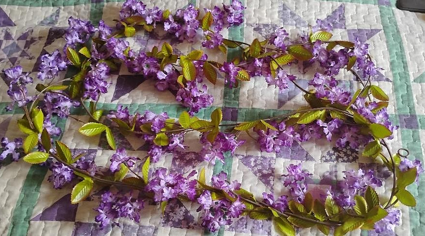 10 Ft. Artificial LILAC Flower Garland Realistic Summer Swag , Wedding, Mantel