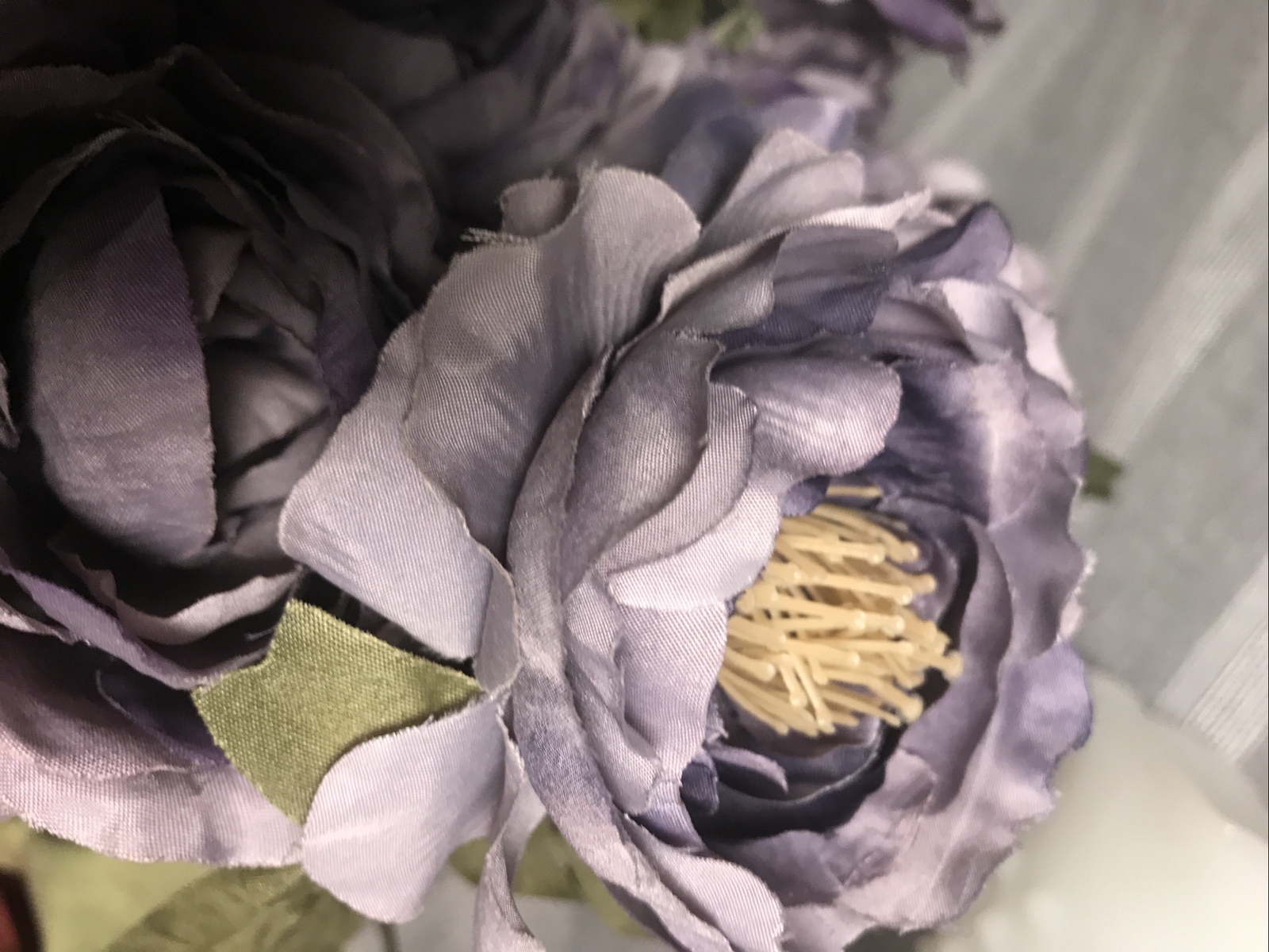 Beautiful Faux Silk Flower Bunches Bouquet (2) NEW Floral Centerpiece Purple