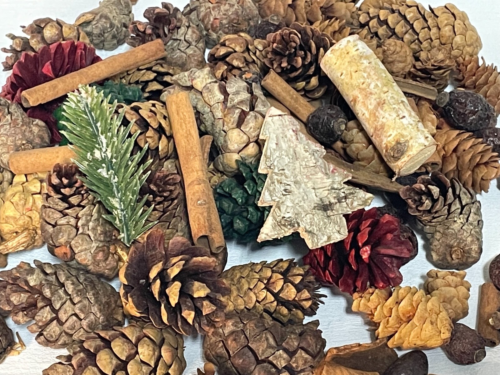 12 oz BOWL FILLERS Pinecones Cinnamon Wood Brown Red Green Rustic Fall Christmas