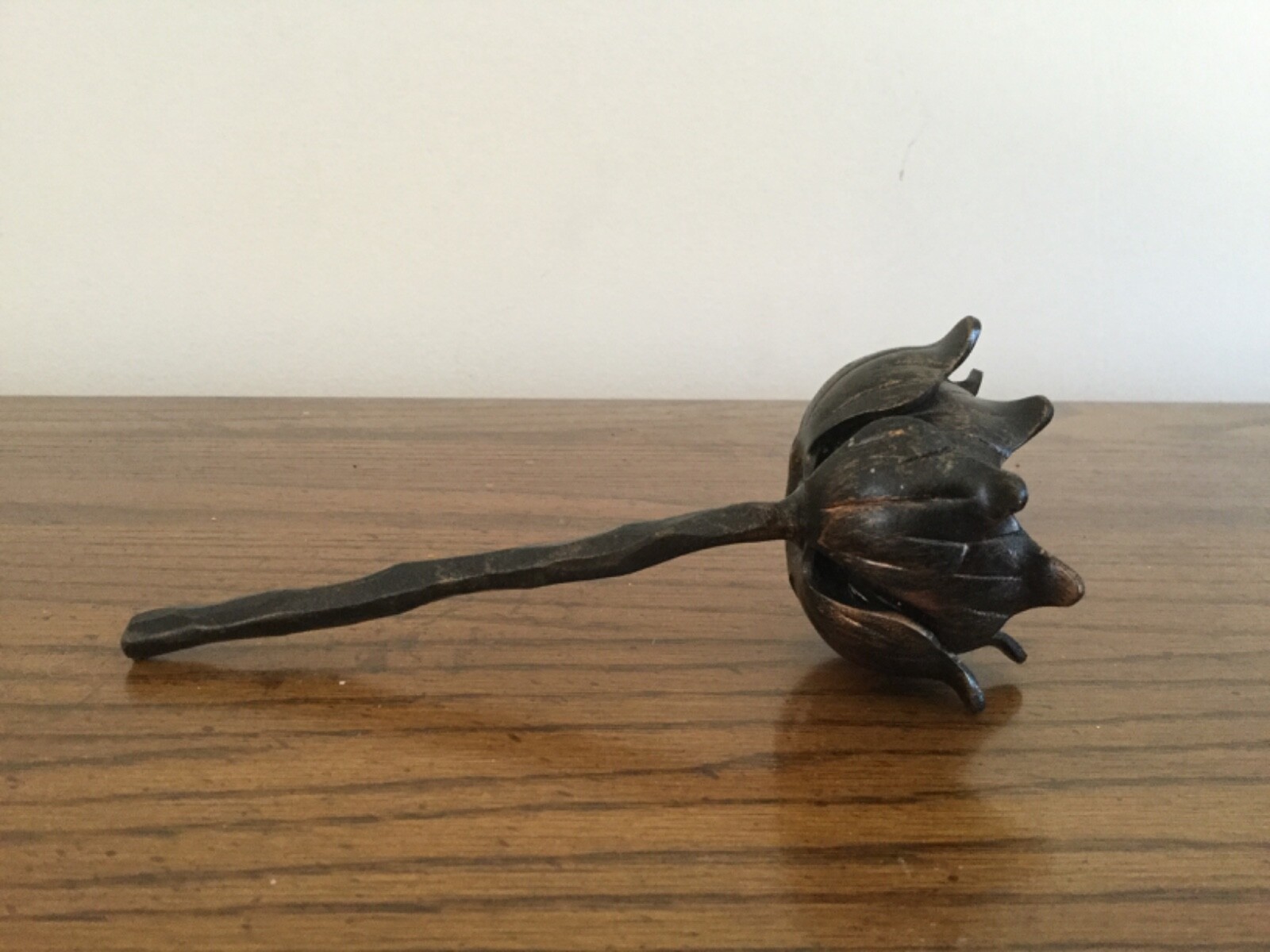 Steel bronze flower