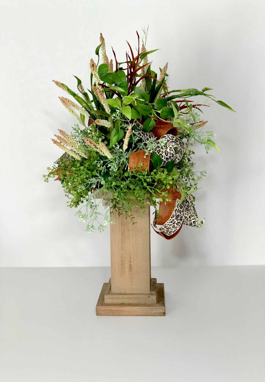 EVERYDAY YEAR ROUND FLORAL ARRANGEMENT WOOD COLUMN EARTH TONE COLOR CENTERPIECE