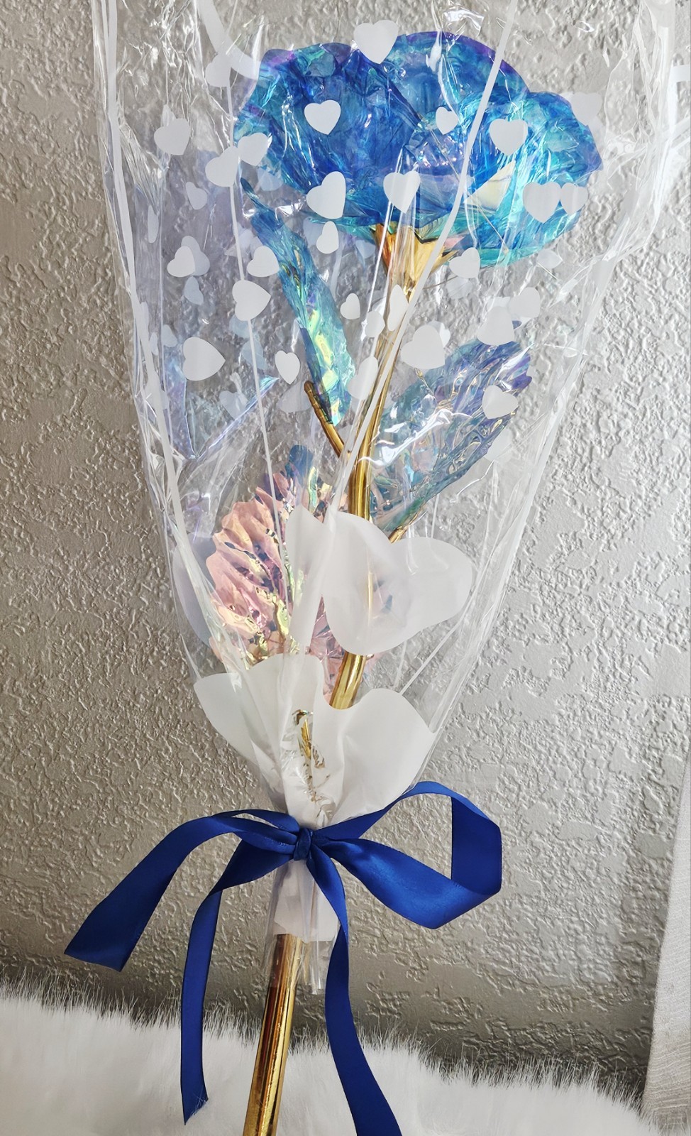 Assorted colors Artificial Rose Flower with Gold Stem