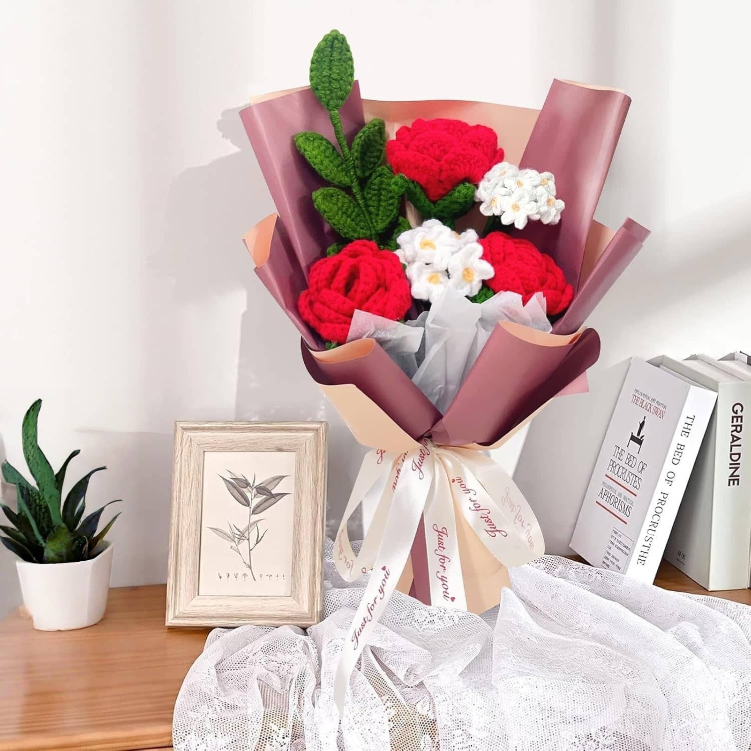 Red Rose Forget Me Not Knitted Artificial Flowers Gift for Mother Wife Women