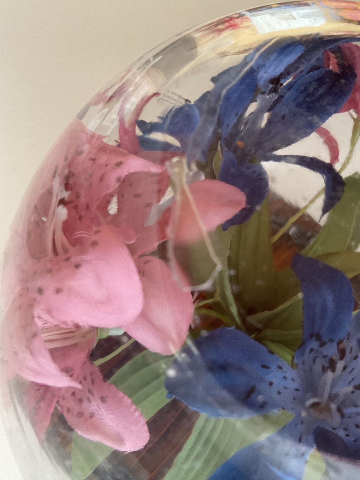 Faux Flowers Clear Dome Cover Wood Base Centerpiece Decor Blue/Pink Floral