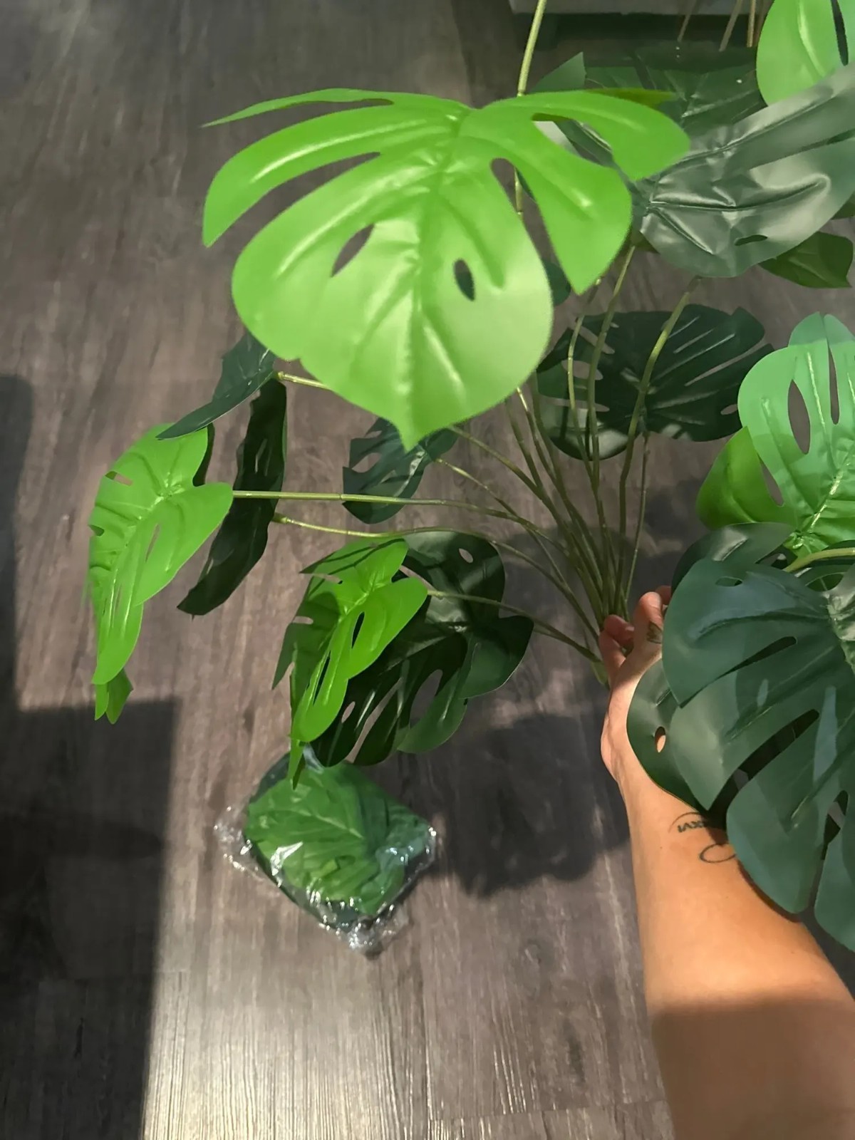 Artificial Palm Tree Realistic Faux Tropical Plant Plastic for Home Office Decor