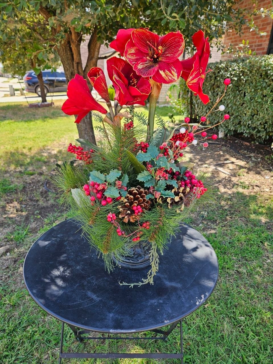Amazing Christmas Bouquet Amaryllis Faux
